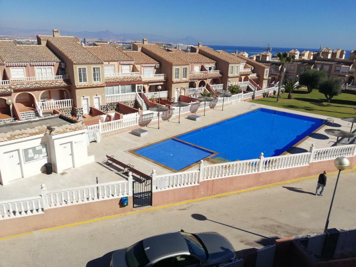 Bungalow Junto A La Piscina, Gran Alacant Santa Pola Exterior photo